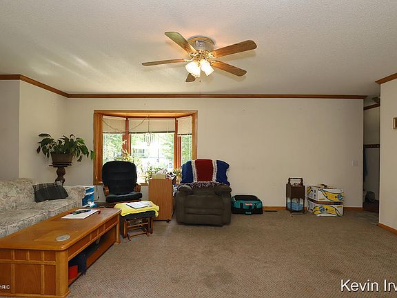 4th image of 314 Hemlock St
