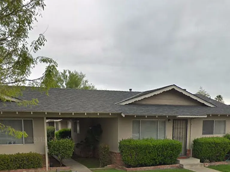 1914 Celeste Ct — Photo 1