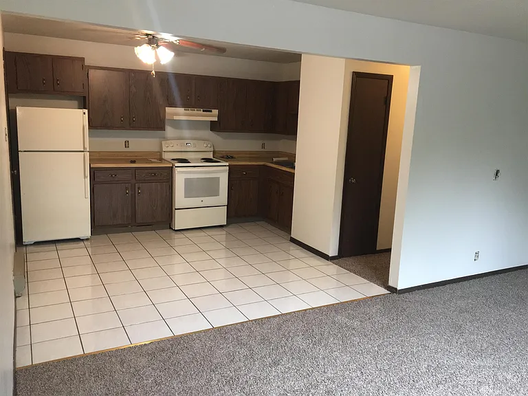 4334 Kennedy Dr #103 — Photo 11