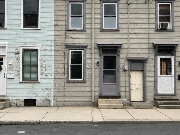 139 E Pomfret St, Carlisle, PA 17013