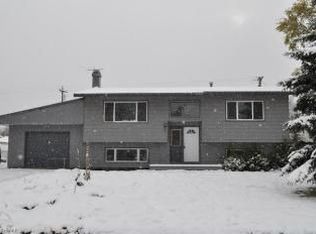 5518 Kennyhill Dr, Anchorage, AK 99504