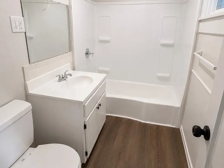 702 Washington St #9 — Photo 3