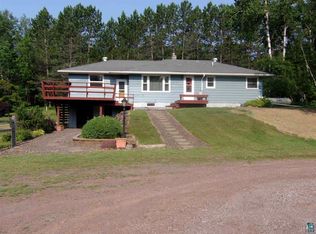 3068 E Pioneer Rd, Duluth, MN 55804