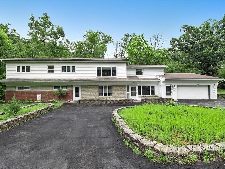 1st image of 49 Interlochen Parkway
