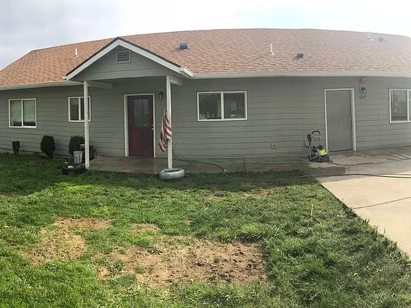 607 N 9th St, Monroe, OR 97456