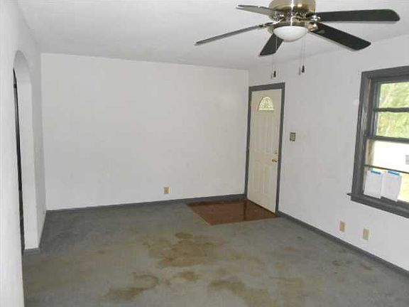 4th image of 3412 N Kentucky Ave