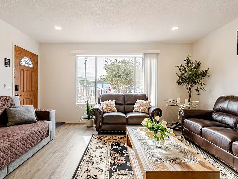 3197 Crescent Ave — Photo 5