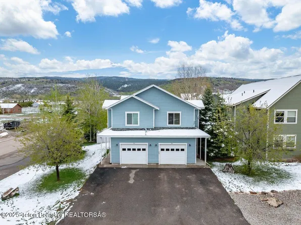 92 Eva Ln #12, Victor, ID 83455