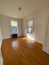 Rented by REALTY QUEST NEW YORK INC