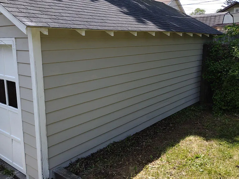 2119 Cortland Ave — Photo 13