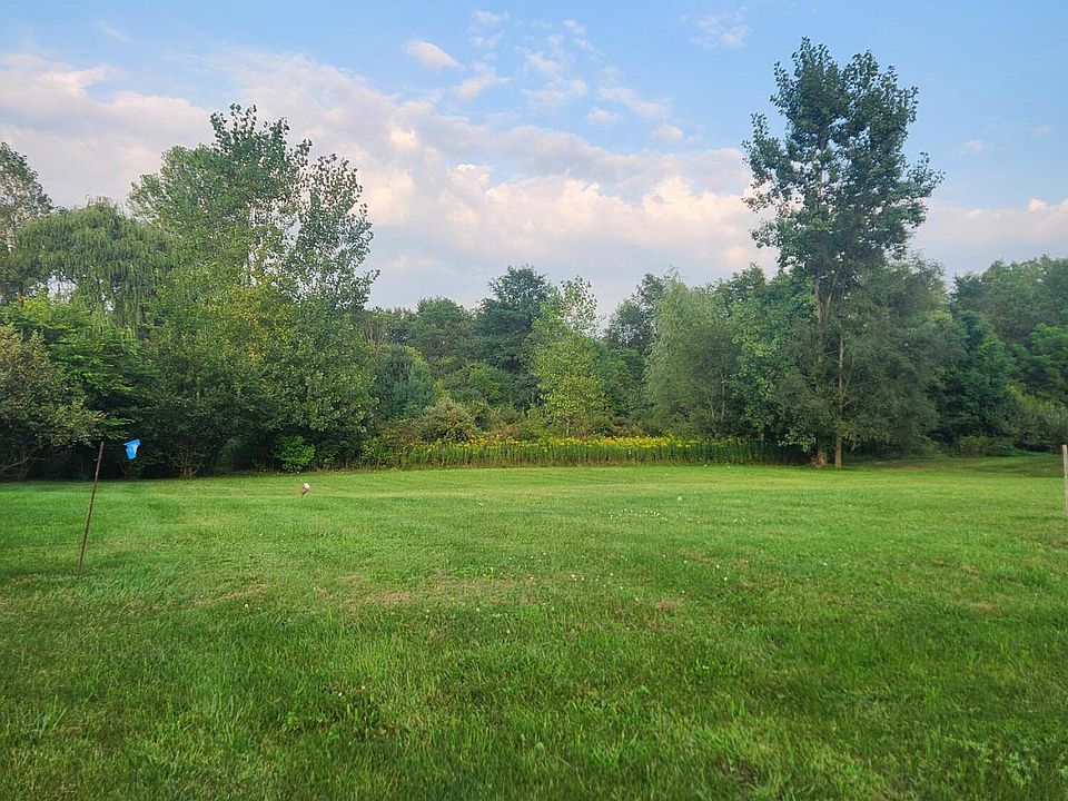 2nd image of 2060 Stillwater Dr