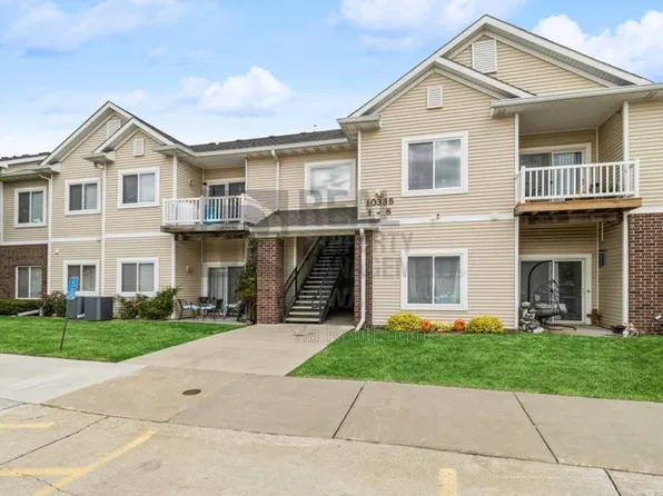10335 Norfolk Dr Unit 4, Johnston, IA 50131