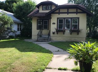 4138 Queen Ave N, Minneapolis, MN 55412