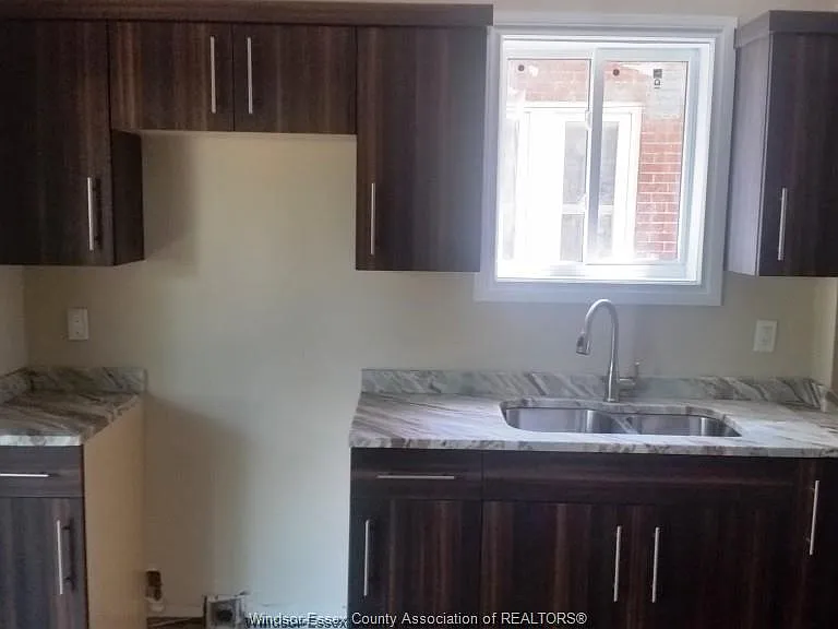 840 Jos Janisse Ave — Photo 15