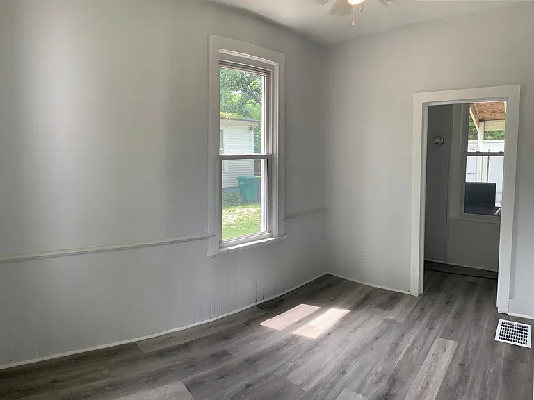 514 S McArthur St #1 — Photo 9