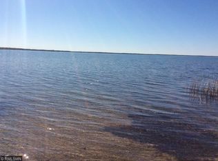 10410 E Cree Bay Cir, Pequot Lakes, MN 56472