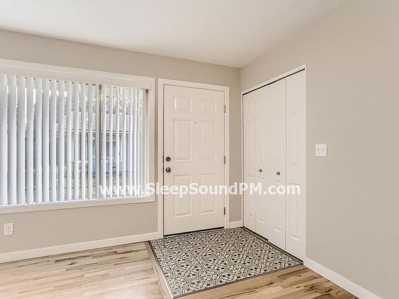 3rd image of 6836 SE 72nd Ave #0
