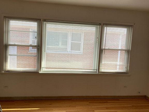 2nd image of 9455 Maple Dr #3
