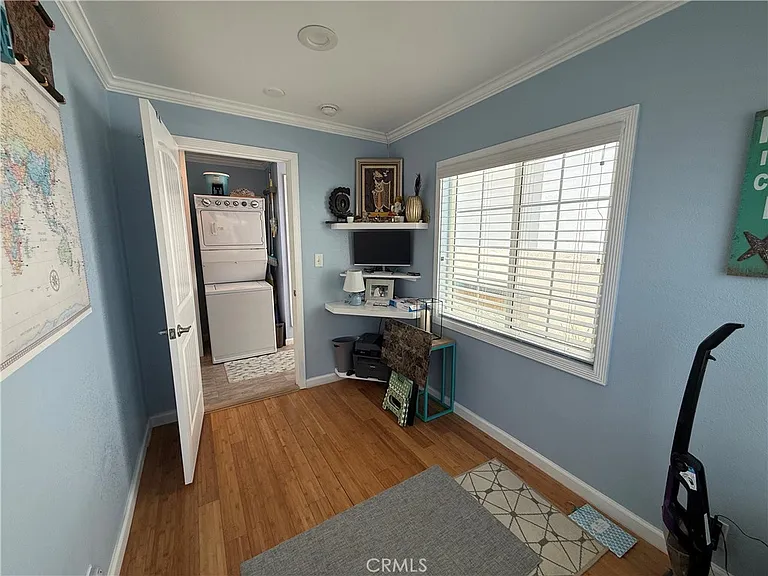 616 Huntington St — Photo 52