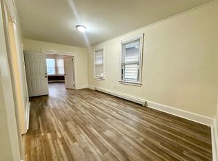 25 Washington Pl #1, Staten Island, NY 10302