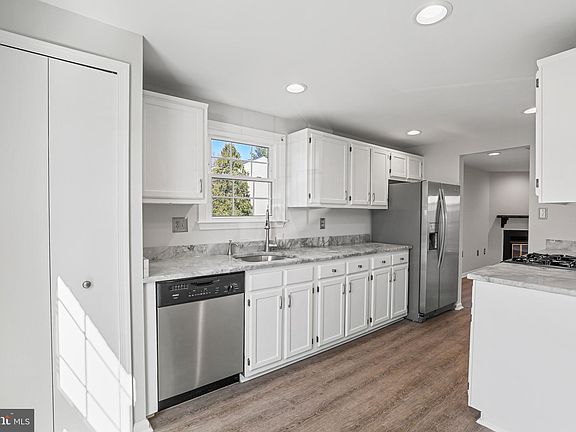2nd image of 14408 Manassas Gap Ct