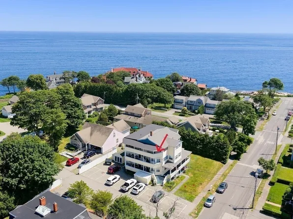54 Lexington Ave APT 32, Gloucester, MA 01930