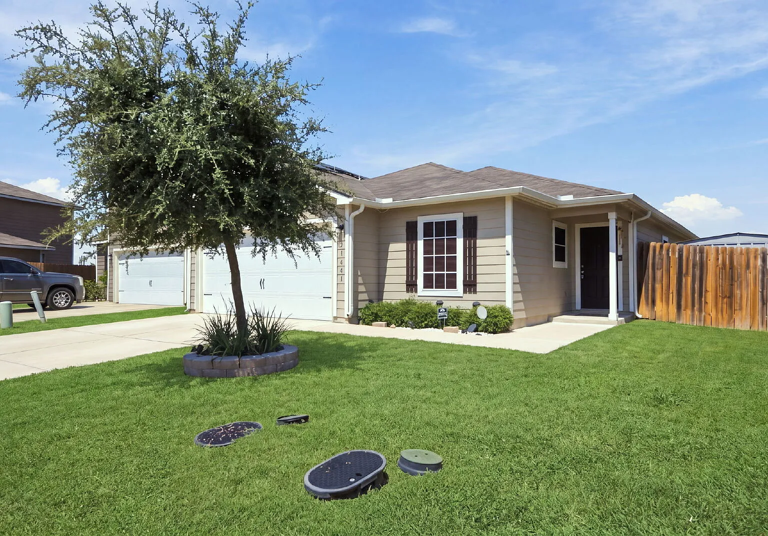 4 bed, 2.0 bath, 1822 sqft, $1,800 — Photo 3