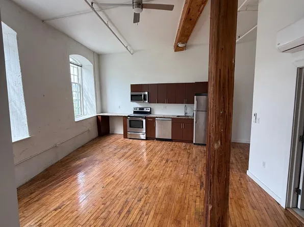 4 Leverington Ave, Philadelphia, PA