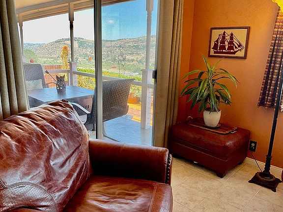 Slider in Dining Room