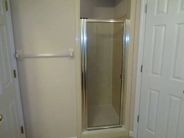 3015 Shadow Green Ln — Photo 8