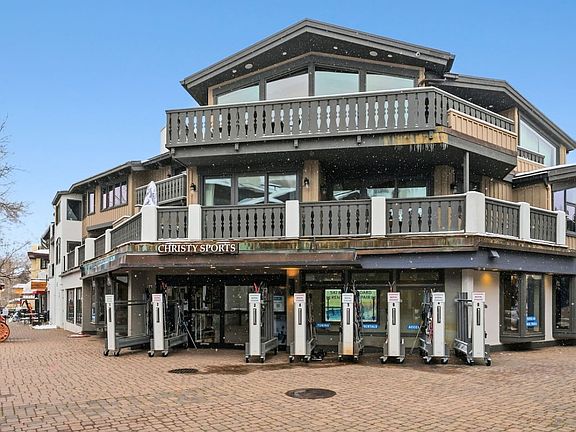 2nd image of 291 Bridge St #R-1