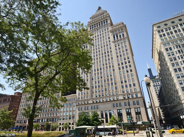 310 S Michigan Ave Unit 1107, Chicago, IL 60604