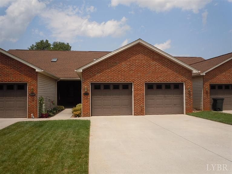 1st image of 1205 Valley Vista Ln