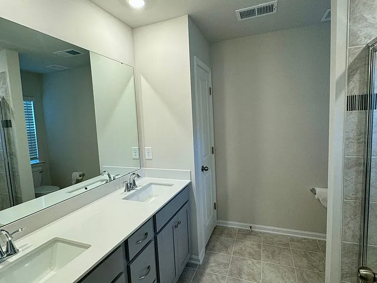 18227 Stark Way — Photo 36