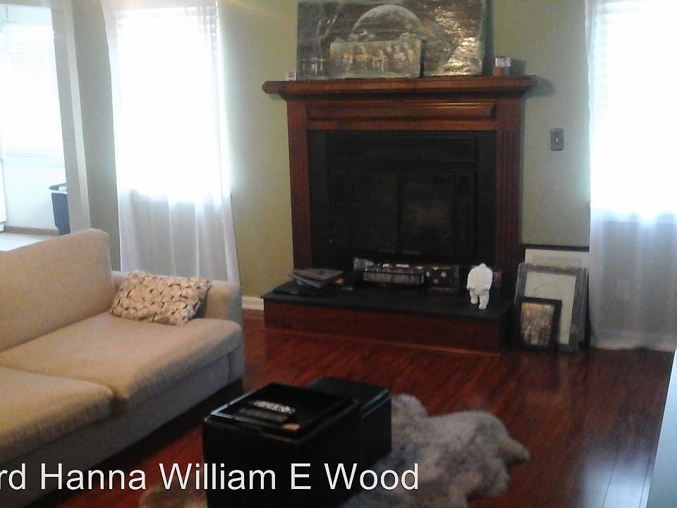 1st image of 641 Aylesbury Dr