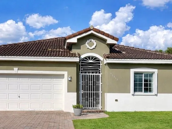 10753 SW 229th St, Miami, FL 33170