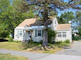 82 Silk St, Brewer, ME 04412