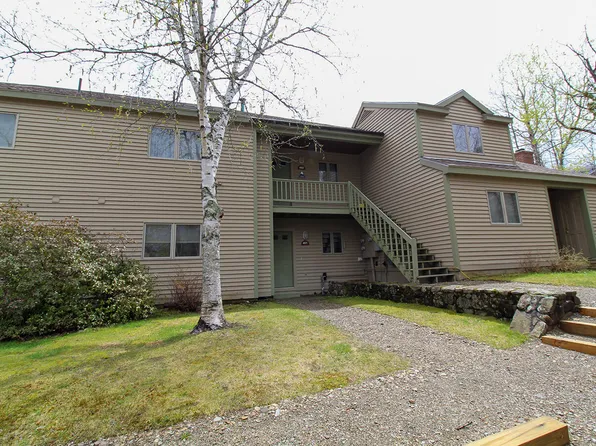 401 Snowflower Court #401, Carrabassett Valley, ME 04947