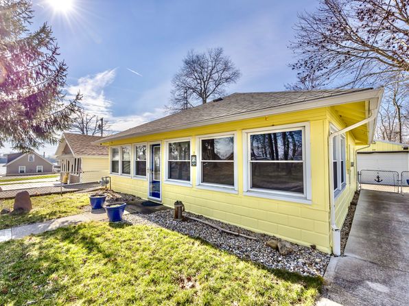 14166 Rosewood Ave