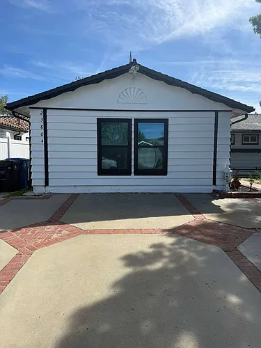23804 Mobile St Photo 1