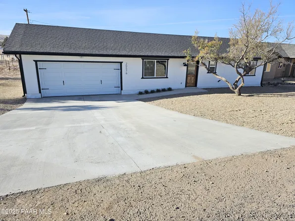 20576 E Ash Creek Rd, Mayer, AZ 86333