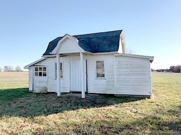 5th image of 1330 County Road 1125 N