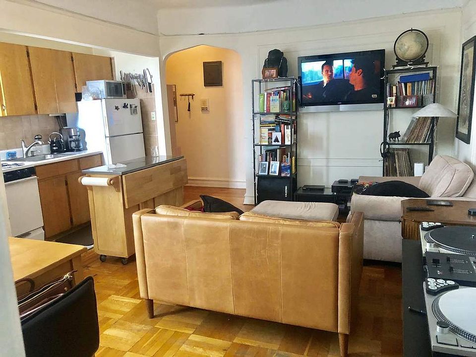 1st image of 2835 41st St APT D7