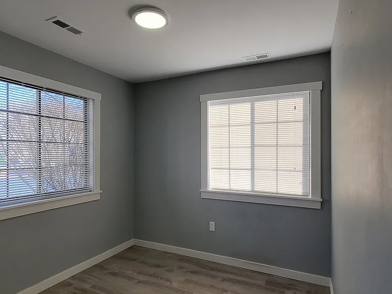 621 Riverine Dr #101 — Photo 19