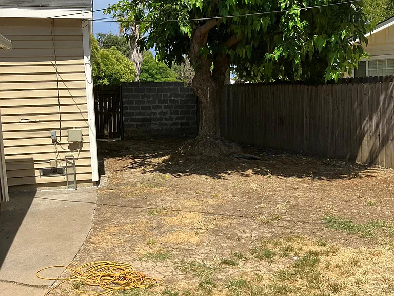 5524 53rd Ave — Photo 23