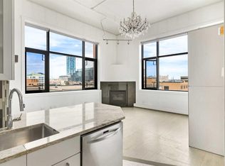 220 S 11th Ave SE #405, Calgary, AB T2G 0X8