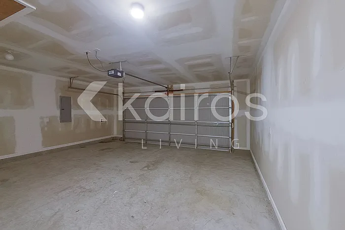 102 Bluff Rd — Photo 18
