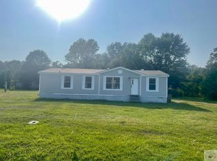 307 Morningside Dr, Hooks, TX 75561