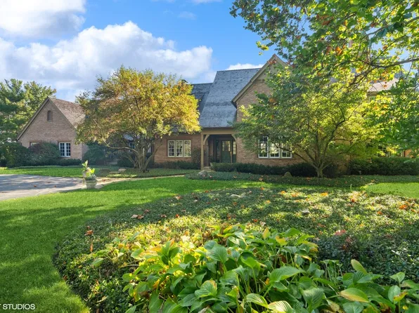 65 Round Barn Rd, Barrington Hills, IL 60010