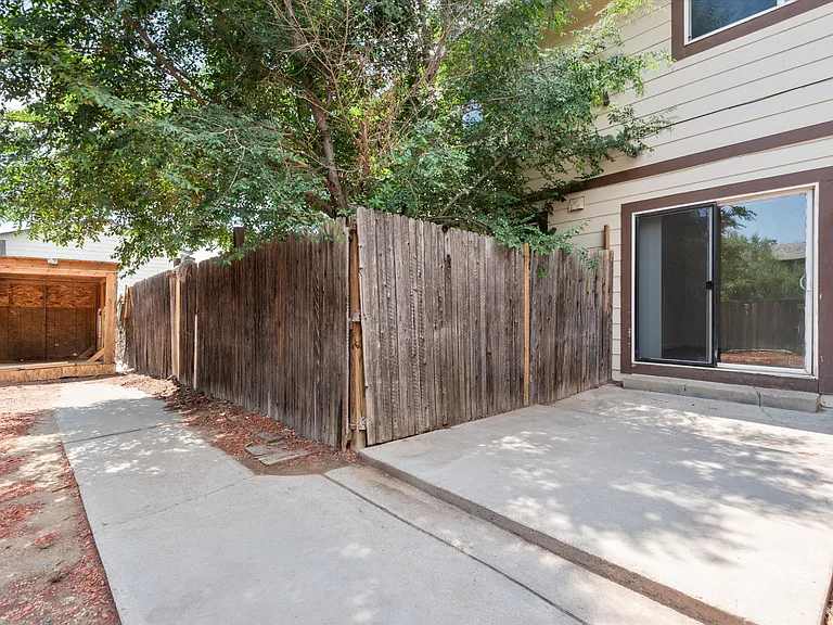 2280 Billings St — Photo 24